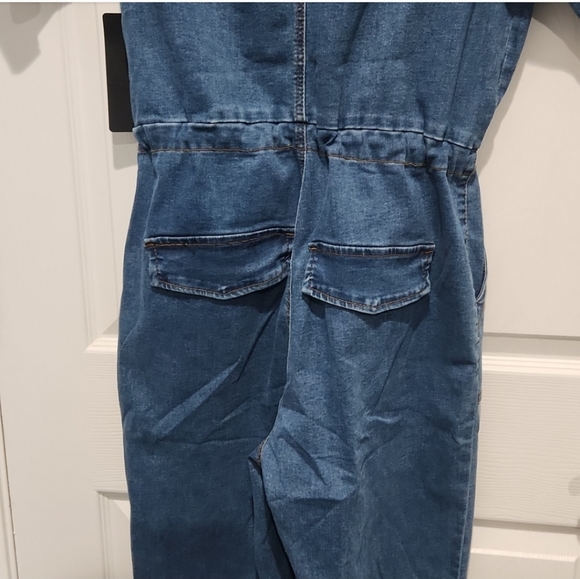 American Bazi cinched waist zip up medium wash denim jumpsuit size M - Picture 5 of 9